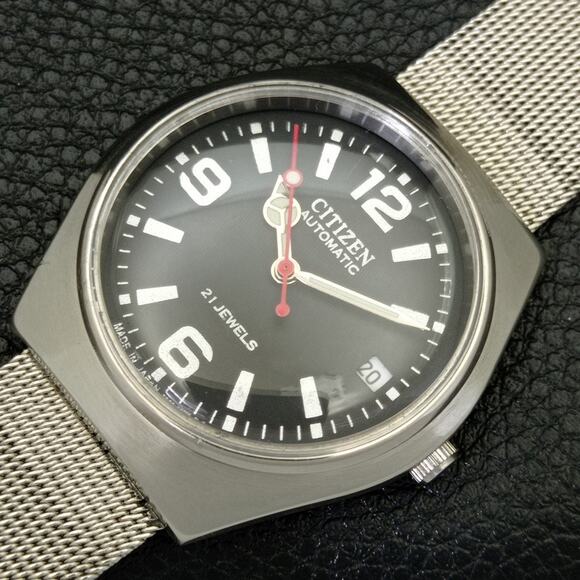 Vintage 1993 Citizen Automatic Mens Silver Watch W/daydate & Black accents - Picture 6 of 10